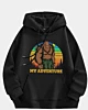 Retro Sasquatch Bigfoot Abenteuer - Drop Shoulder Fleece Hoodie