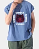 Camiseta sin mangas con rostro de tigre cuadrado.